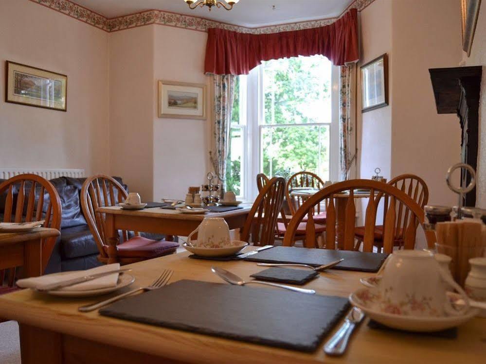 Bed and Breakfast Ashleigh House Уиндермир Экстерьер фото